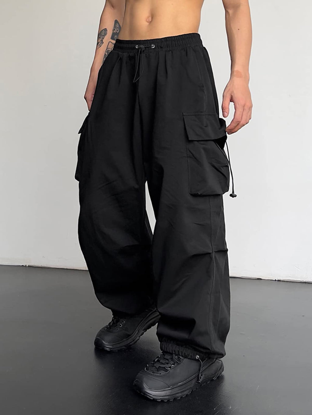 ZAFUL Flat Pocket Parachute Pants for Men Causal Baggy Cargo Pants Unisex Street Y2K Pants Drawstring Trousers Black M