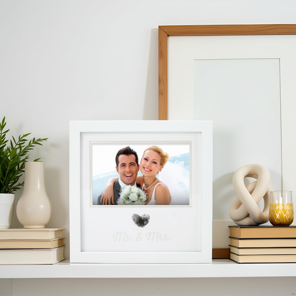 Pearhead Heart Thumbprint Photo Frame and Ink Kit, Wedding Keepsake Registry or Reception Idea, Clean-Touch Pad Included, Bridal Shower Gift, Wall Mount or Tabletop Display, 4x6 Photo, White