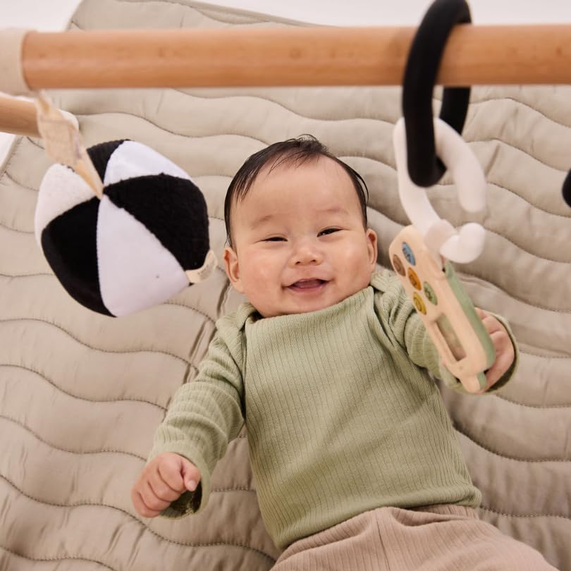 Moms on Call | Basic Baby Care 0-6 Months | Parenting Book 1 of 3 | 20th Anniversary Edition