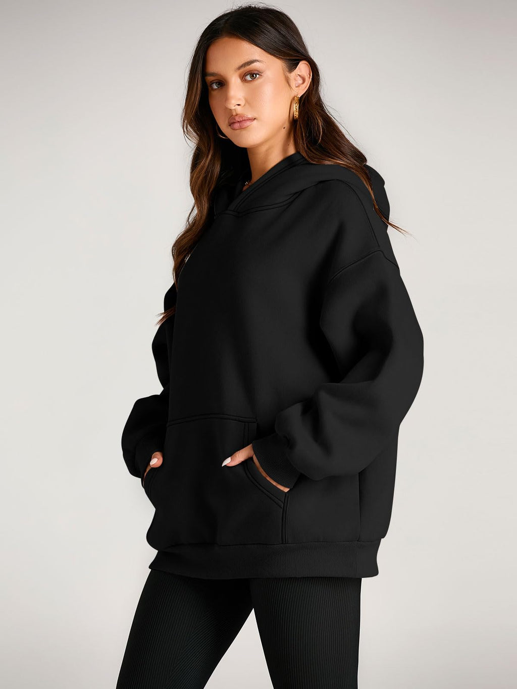 EFAN Women's Oversized Fleece Hoodie, Cozy Plush Pullover Sweatshirt with Pocket Black M