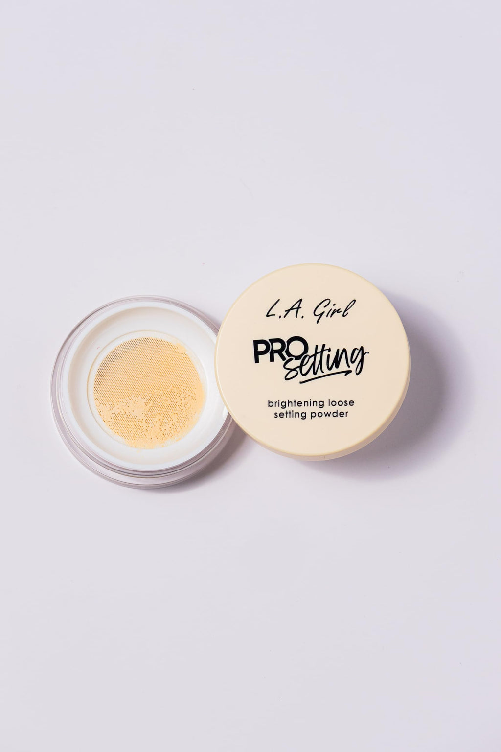 L.A. Girl Pro.Setting Brightening Loose Setting Powder, Translucent GLP735