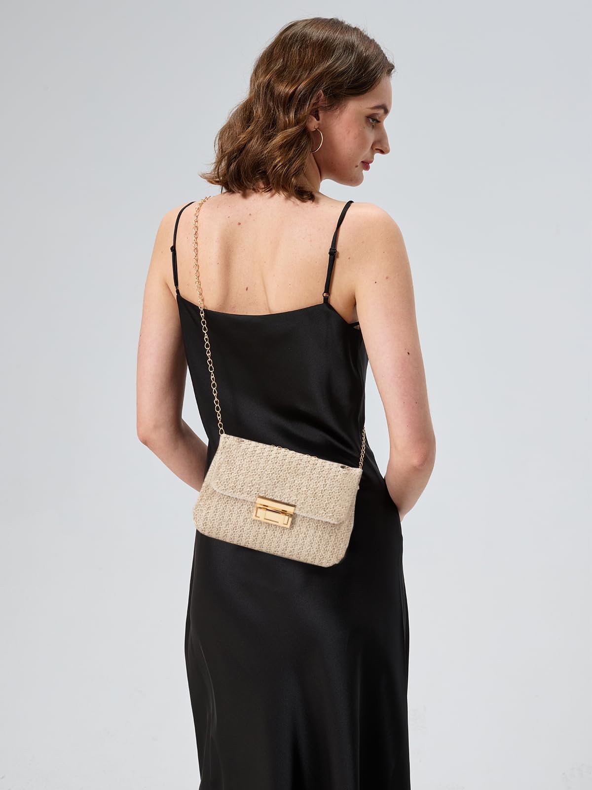 EONTISO Woven Straw Purse Summer Clutch, Gold Chain, Flap with Turn-Lock Closure (White)