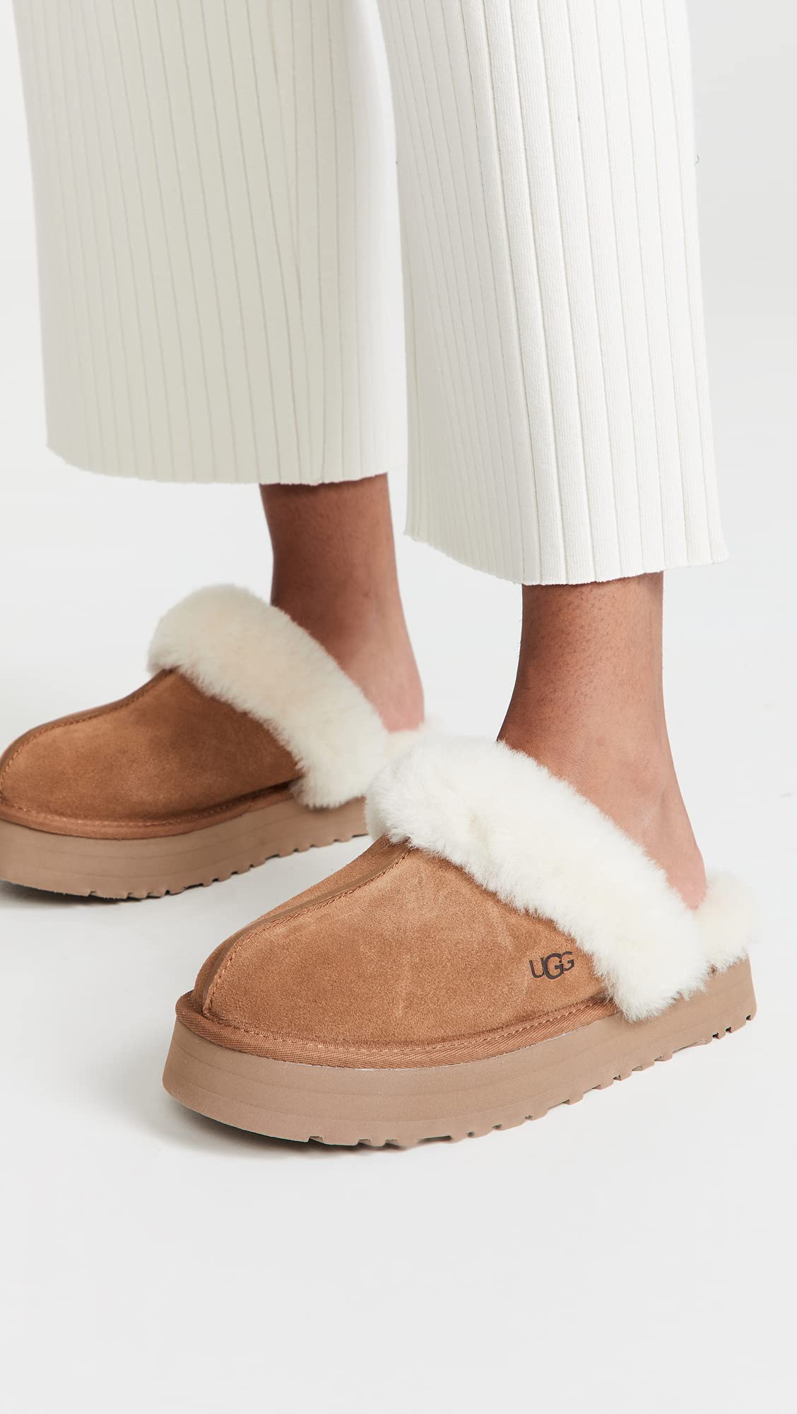 UGG Women's Disquette Slipper, Chestnut, 8