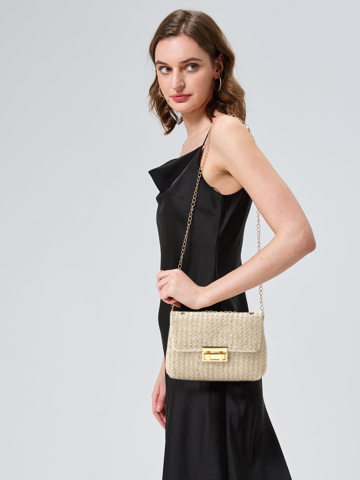 EONTISO Woven Straw Purse Summer Clutch, Gold Chain, Flap with Turn-Lock Closure (White)