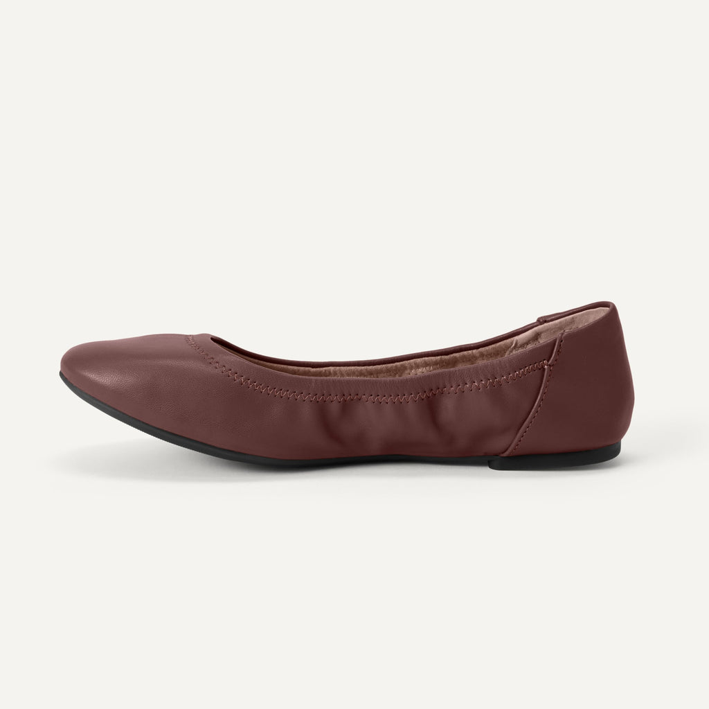 Amazon Essentials Women's Belice Comfortable Slip-On Ballet Flats Shoes, Deep Brown, 8