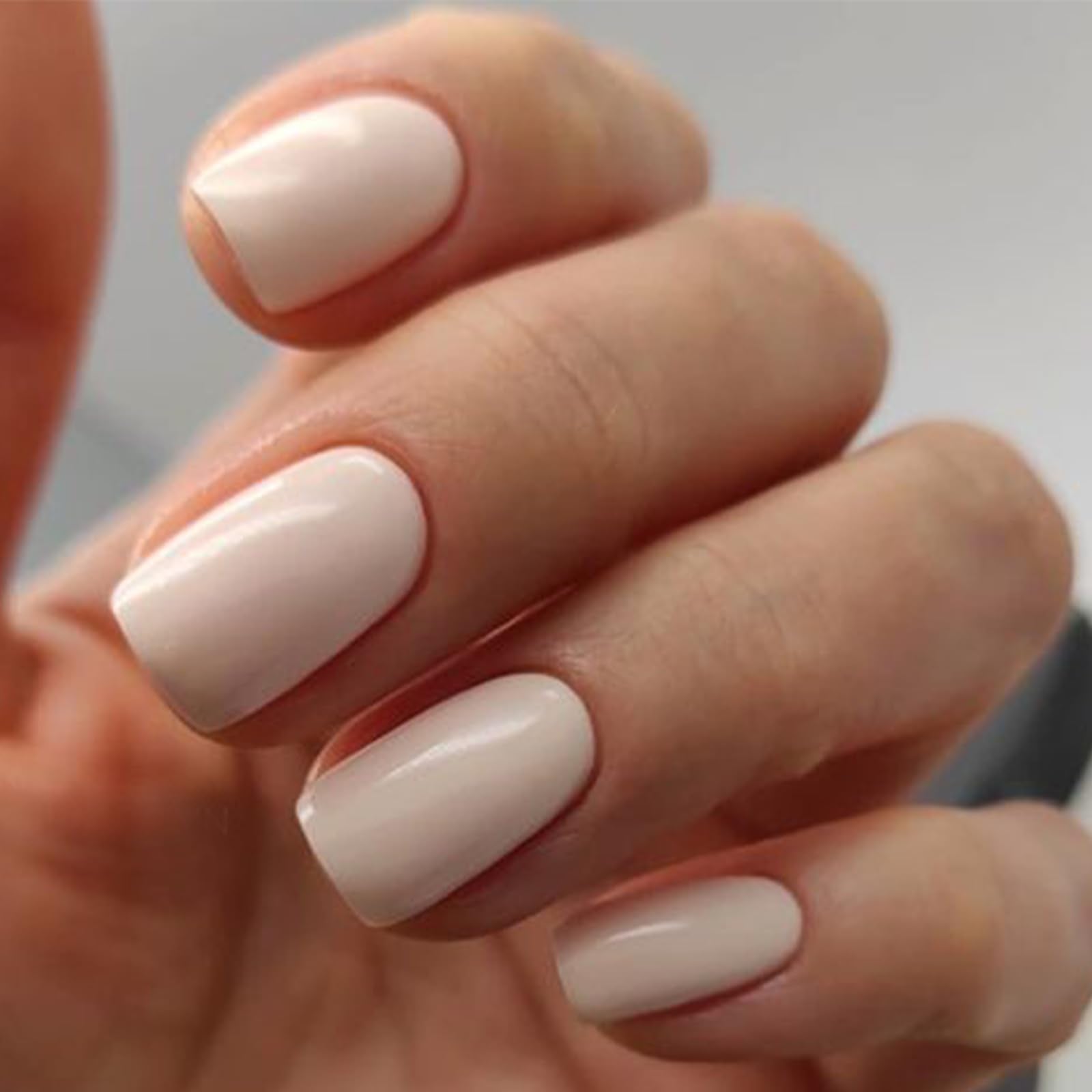 Modelones Press on Nails, White Short Square Fake Nails Summer Nails Press Ons Reusable Nail Kit with Nail Glue Adhesive Tabs Mini Nail File, 32Pcs 16 Sizes, Women Girl Gift