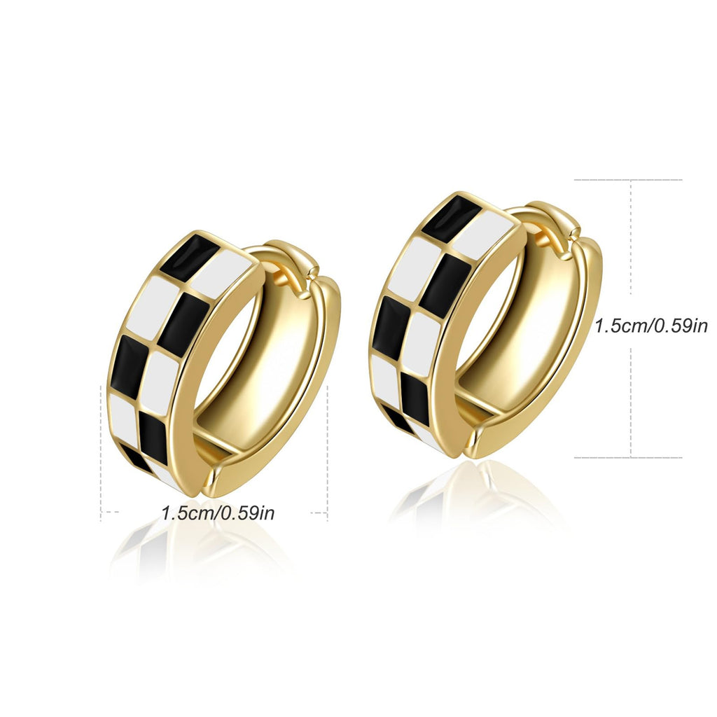 Sriomu Chic Checker Small Hoop Cartilage Earrings Teacher Earrings for Women；White Black Enamel Hypoallergenic Hooped Gifts Gold and Silver tone