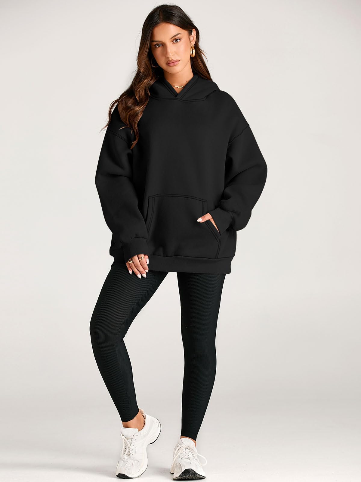 EFAN Women's Oversized Fleece Hoodie, Cozy Plush Pullover Sweatshirt with Pocket Black M