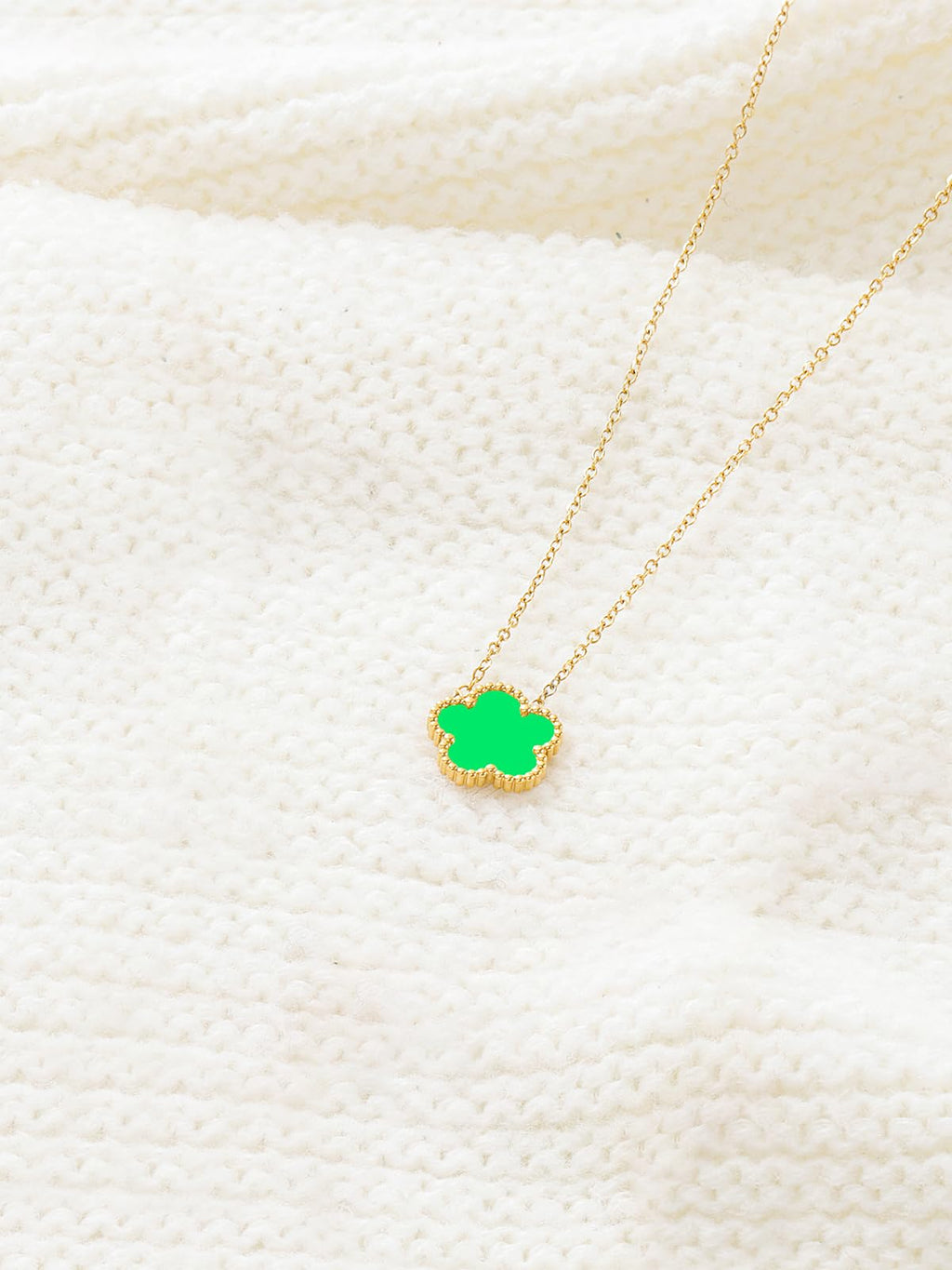 Qinpan 14K Gold Four Leaf Clover Necklaces for Women Lucky Flower Jewelry (Lime Green-14K Gold)