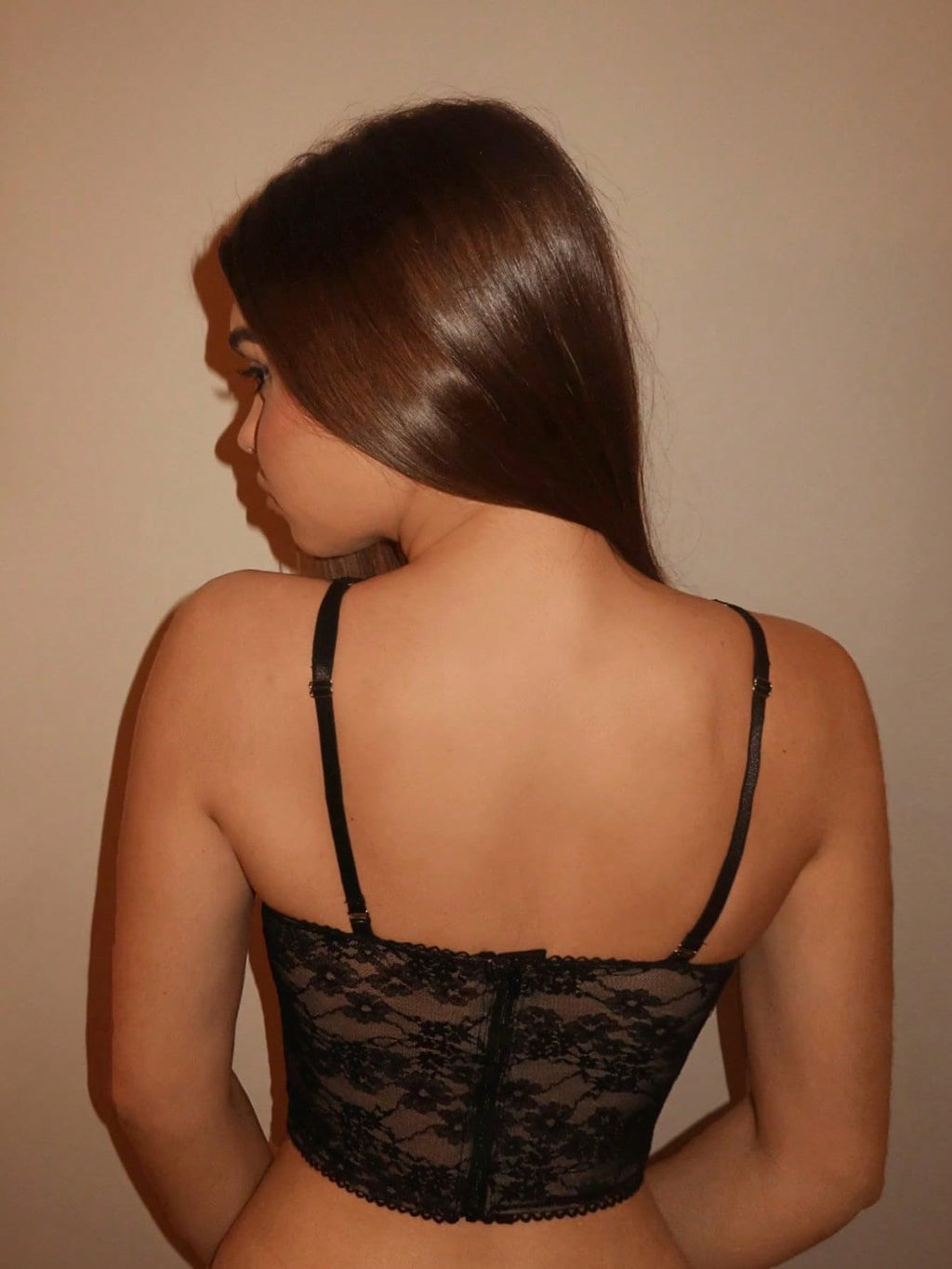 WDIRARA Women's Cut Out Lace Crop Bustier Corset Tank Top Sexy Going Out Party Club Tops Black XX-Large