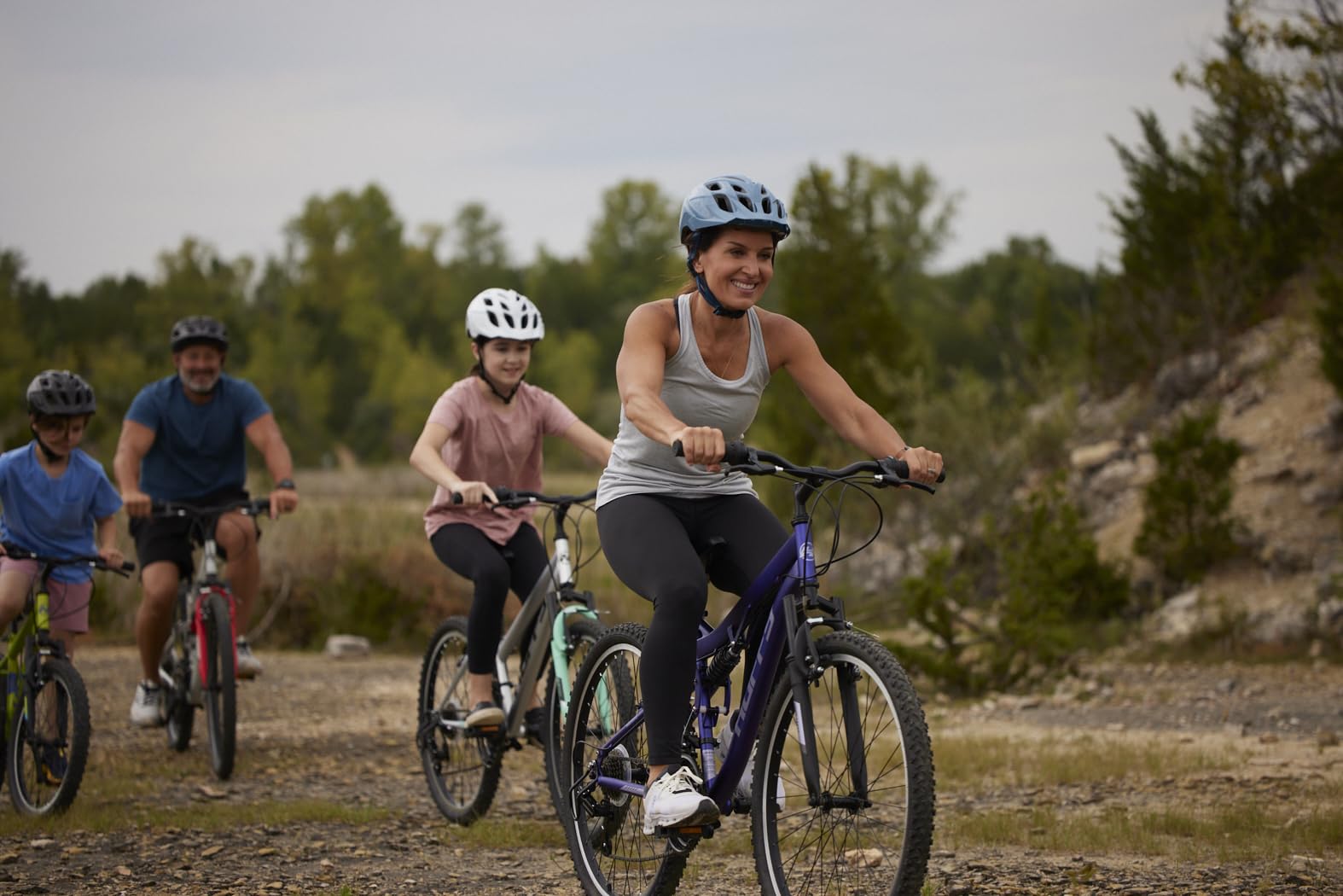 Huffy Stone Mountain Womens 26 Inch Mountain Bike, Midnight Purple Frame, 21-Speed Shimano Twist Shifting, Dual Suspension, Comfort Saddle | 20"/24"/26" Sizes, 6-21 Speeds, Dual Suspension Available |