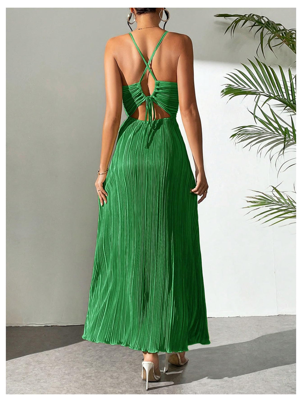 OYOANGLE Women's Summer Textured V Neck Sundress Tie Back Spaghetti Strap Pleated A Line Beach Long Maxi Party Dress Green Small