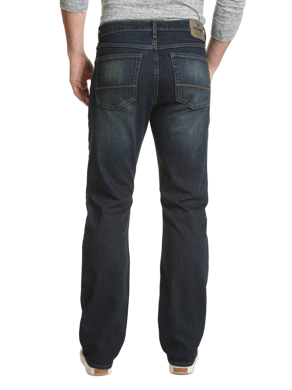 Wrangler Authentics Men's Relaxed Fit Boot Cut Jean, Riptide, 36W x 34L