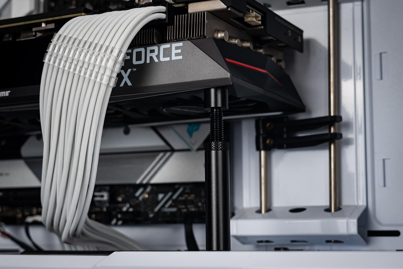 Uyubao GPU Support Bracket, Graphics Card GPU Brace Support, Video Card Sag Holder Bracket with Magnet & Non-Slip Sheet,White, L(74mm-120mm)
