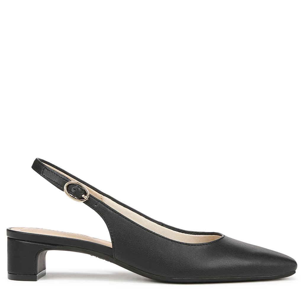 LifeStride Womens Lorena Pump Black 5 M