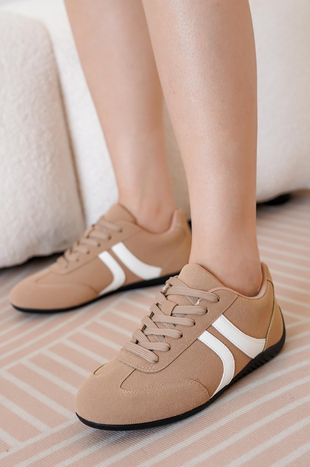 Project Cloud Barefoot Shoes Women – Memory Foam Lace-Up Womens Sneakers – Lightweight & Non Slip Womens Shoes Casual – All-Day Women's Fashion Sneakers for 2026 (Goal, TAN, 5.5)