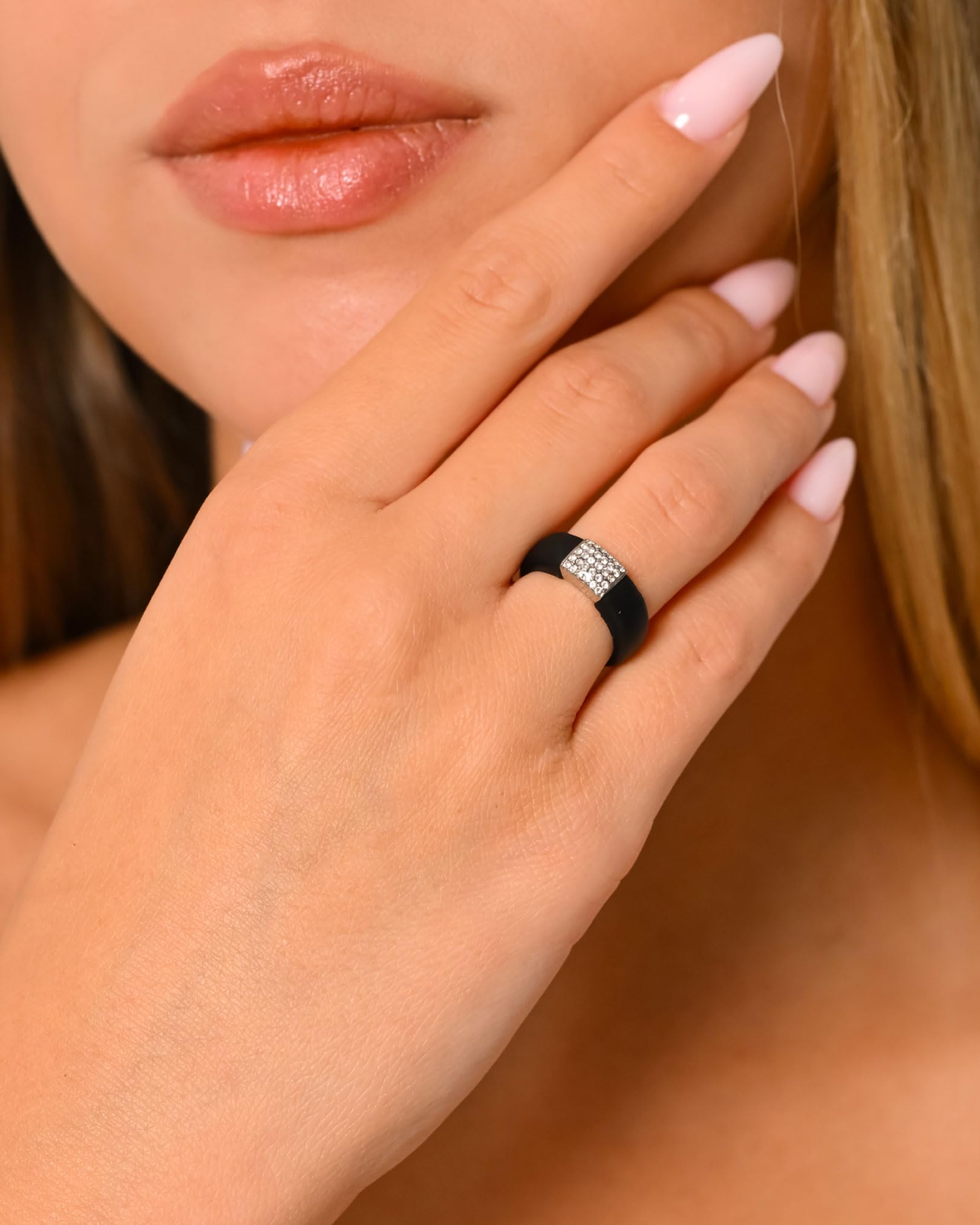 Rinfit Womens Silicone Wedding Ring - Engagement Ring for Women - Promise Rings for Her with Cubic Zirconia - Black & Silver, Size 7