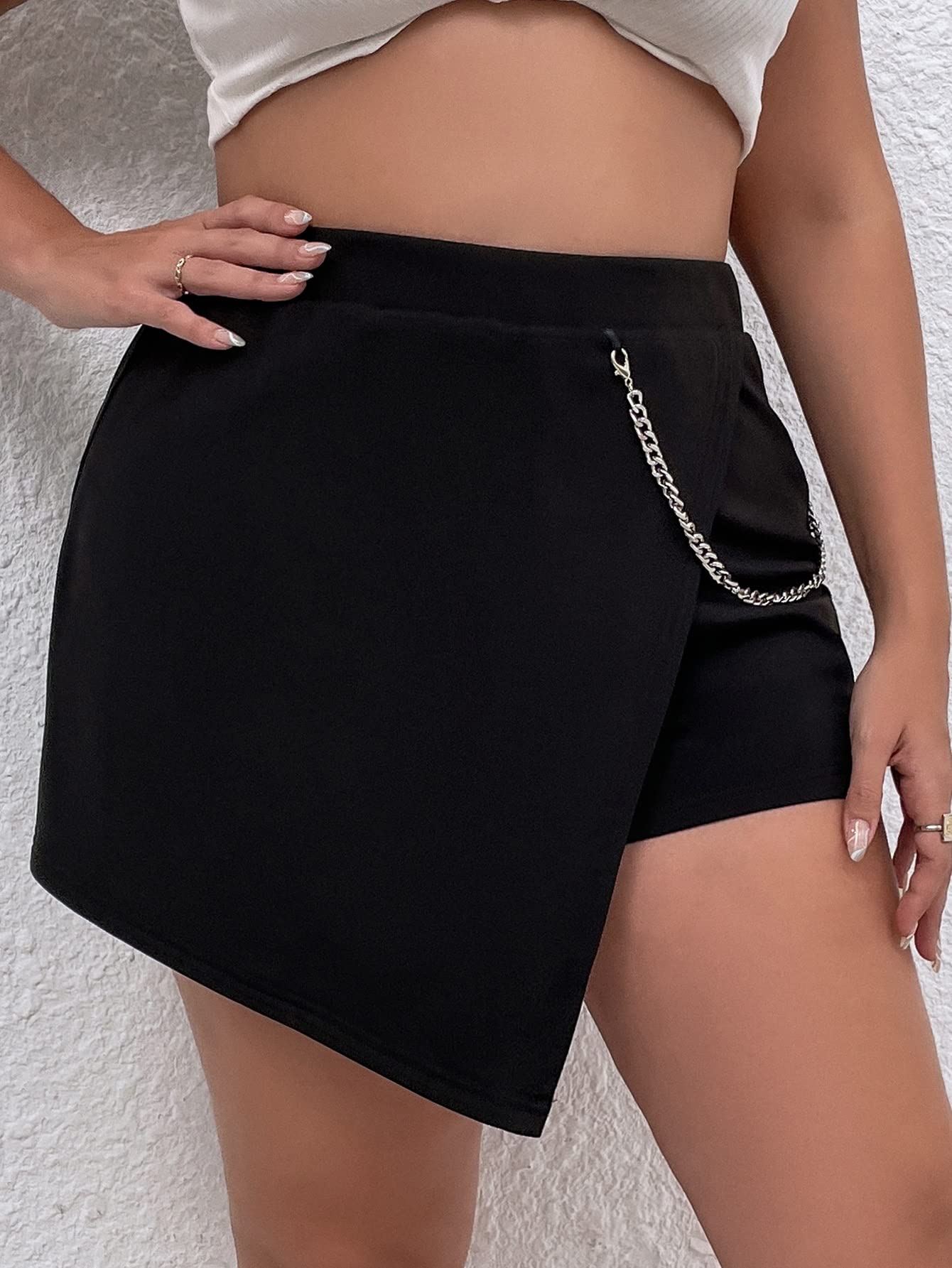 WDIRARA Women's Plus Size Wrap Asymmetrical Hem Chain Strap Skort Skirt Shorts Black 2XL