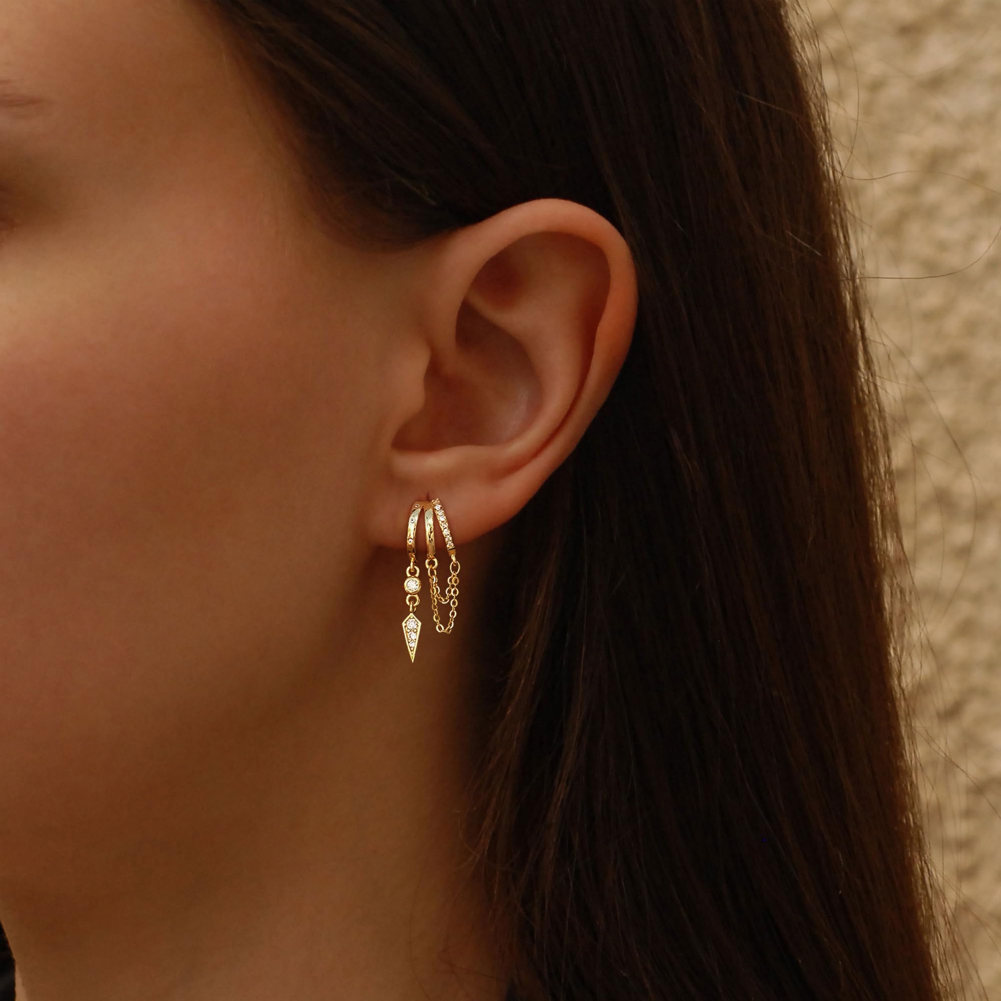 SELSHE Huggie Earrings for Women,Dainty Chain Earrings 14k Gold Plated Long Drop Earrings Hypoallergenic Small Triple Hoop Earrings for Women Trendy Cute Statement Earring Fashion Womens Jewelry