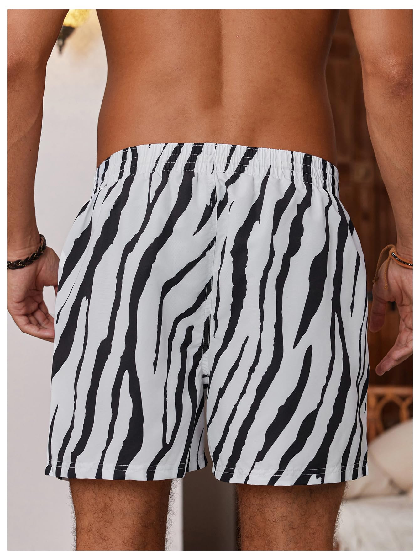 WDIRARA Men's Zebra Stripe Drawstring Waist Swim Trunks Beach Shorts Sports Running Bathing Suits with Mesh Lining Black and White Medium