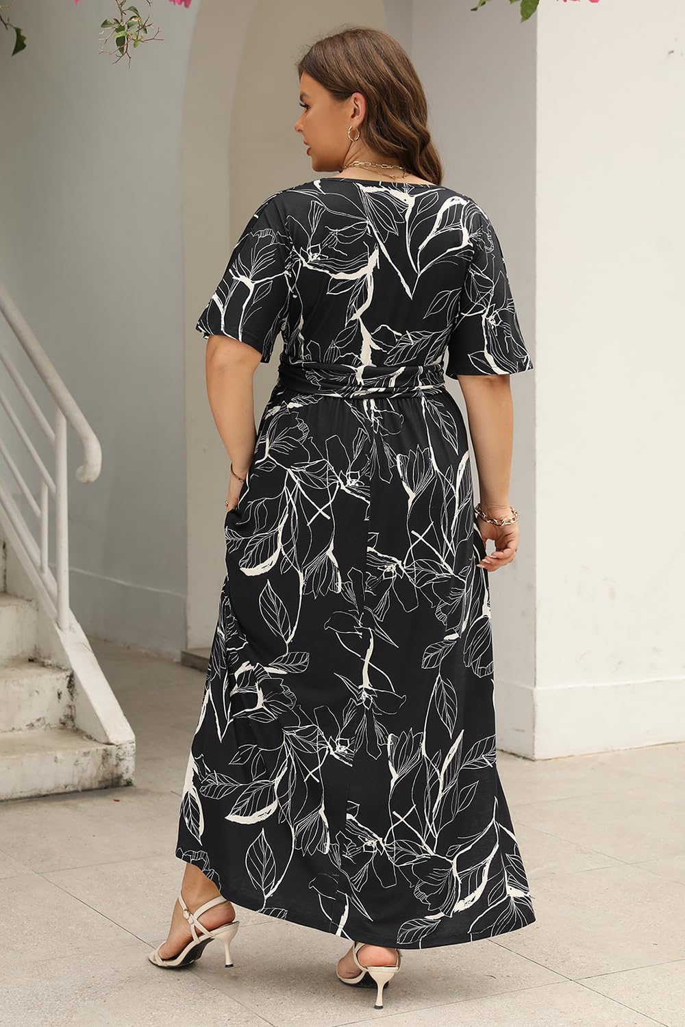 Keluummi Plus Size Maxi Dress for Women Floral Empire Waist V-Neck 3/4 Sleeve with Pockets(18 Plus, 01 - Black Floral)