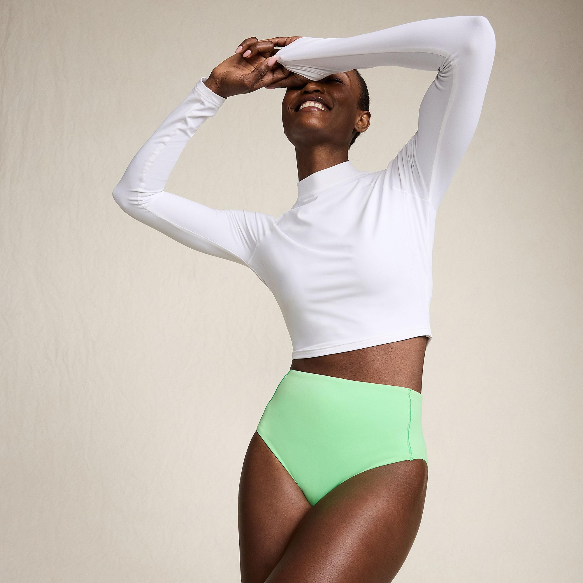 Lands' End Women's Sunshade UPF 50 Long Sleeve Cropped Rash Guard X-Small White