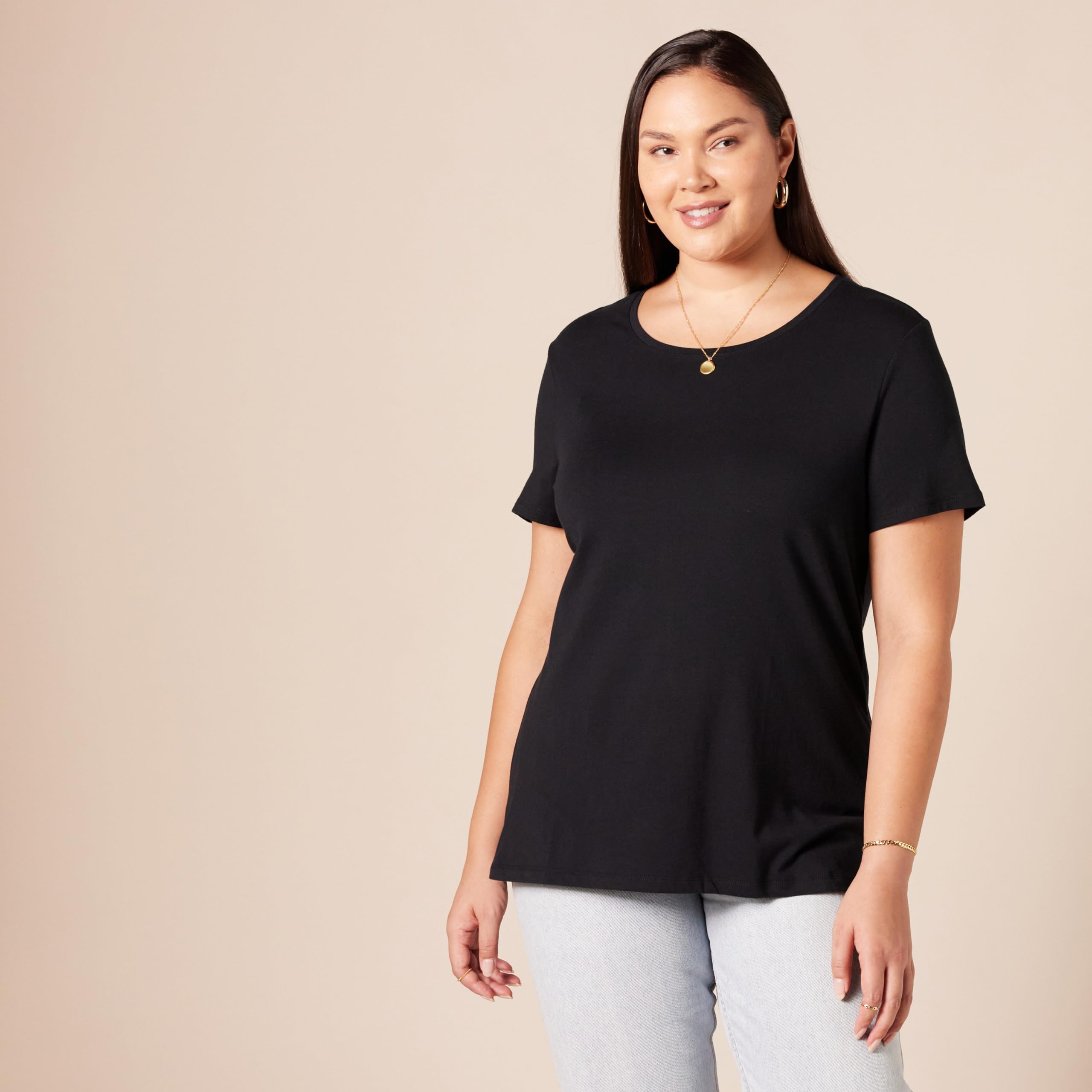Amazon Essentials Women's Regular-Fit Short-Sleeve T-Shirt (Crewneck and V-Neck Options), Pack of 2, Black, Medium