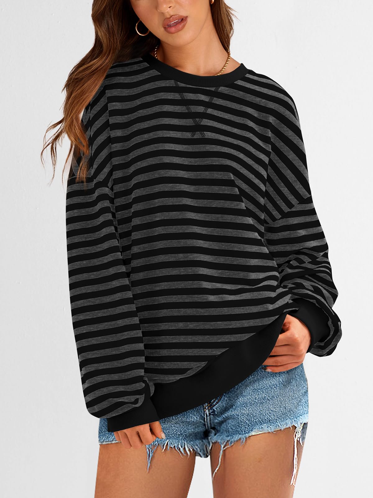 PRETTYGARDEN Women Striped Oversized Sweatshirt Color Block Crew Neck Long Sleeve Casual Pullover Top Spring Y2K Clothes (Black Dark Grey, Small)