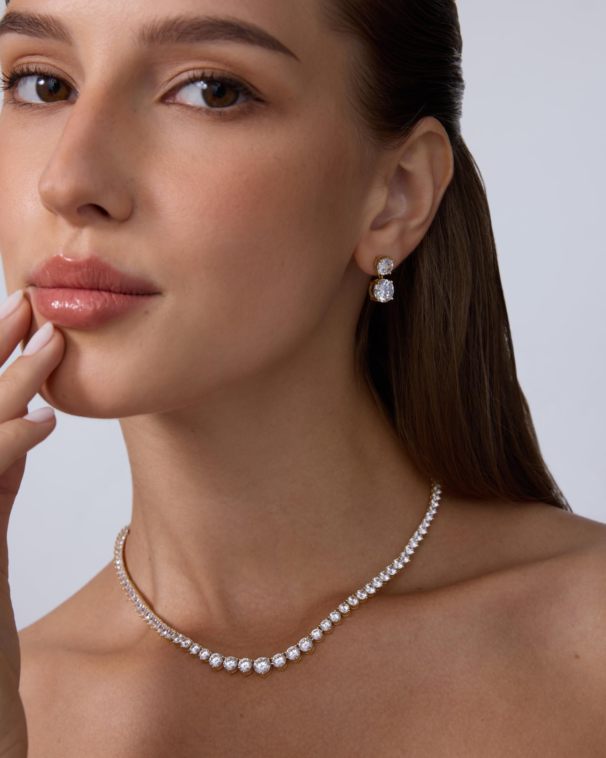 PAVOI 14K Yellow Gold Plated Graduated Tennis Necklaces for Women - Cubic Zirconia Tennis Necklace for Brides & Bridesmaids - Simulated Diamond Chain Trendy Wedding Jewelry - 18 Inches