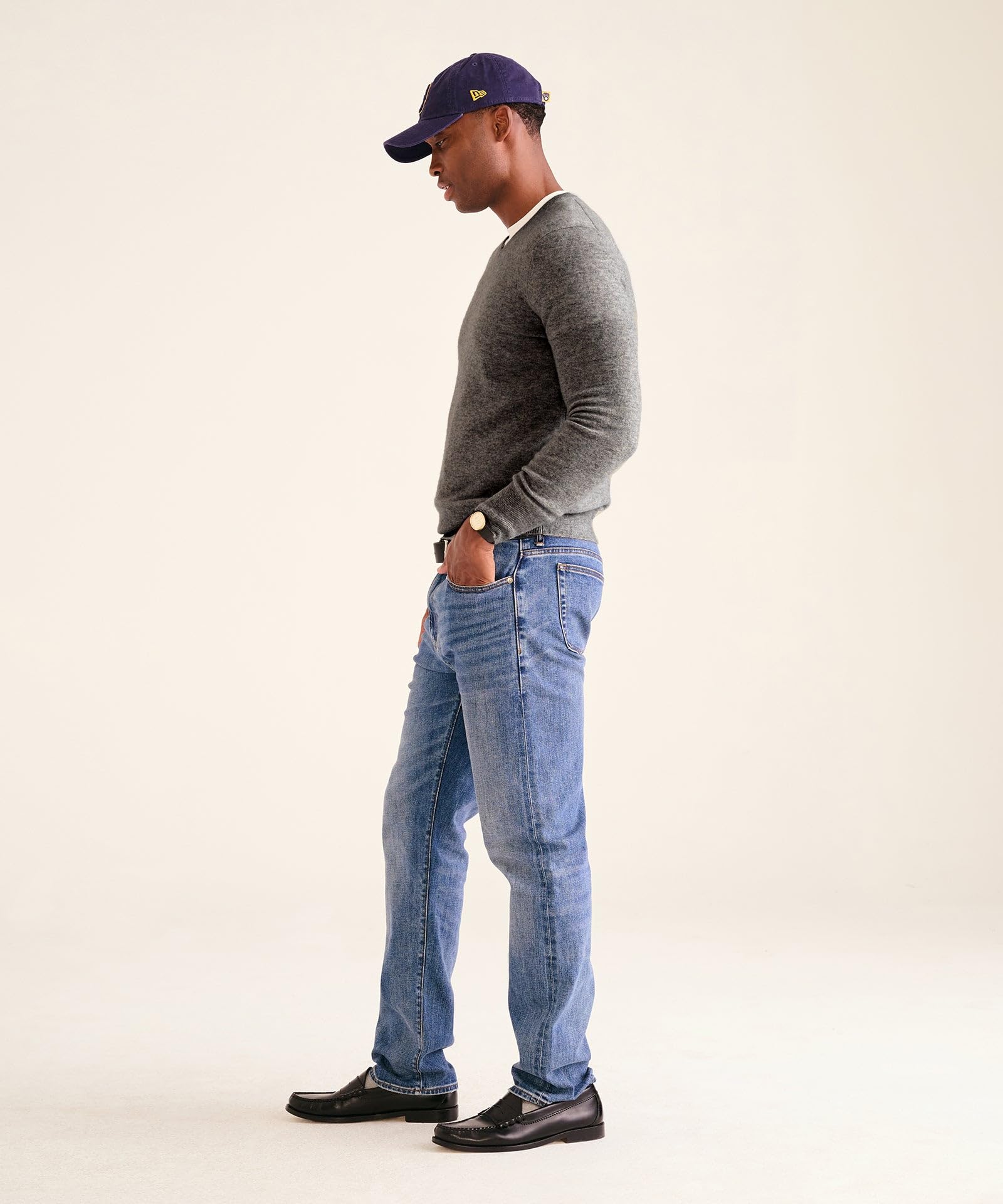 NAADAM Men's Original Cashmere V-Neck Sweater, Granite, M