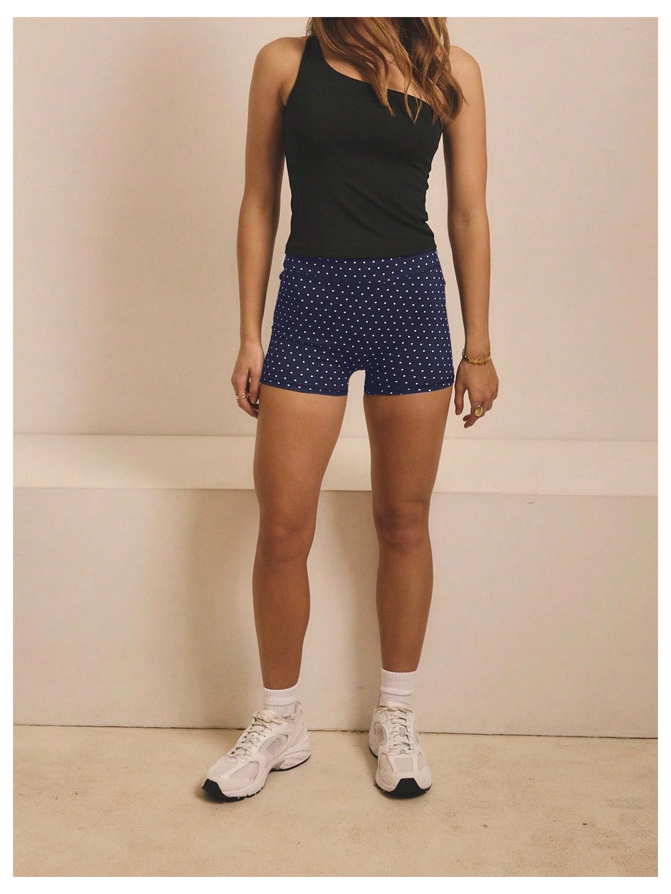 WDIRARA Women's Polka Dots Biker Shorts Elastic Waist Athletic Workout Yoga Shorts Dark Blue Medium
