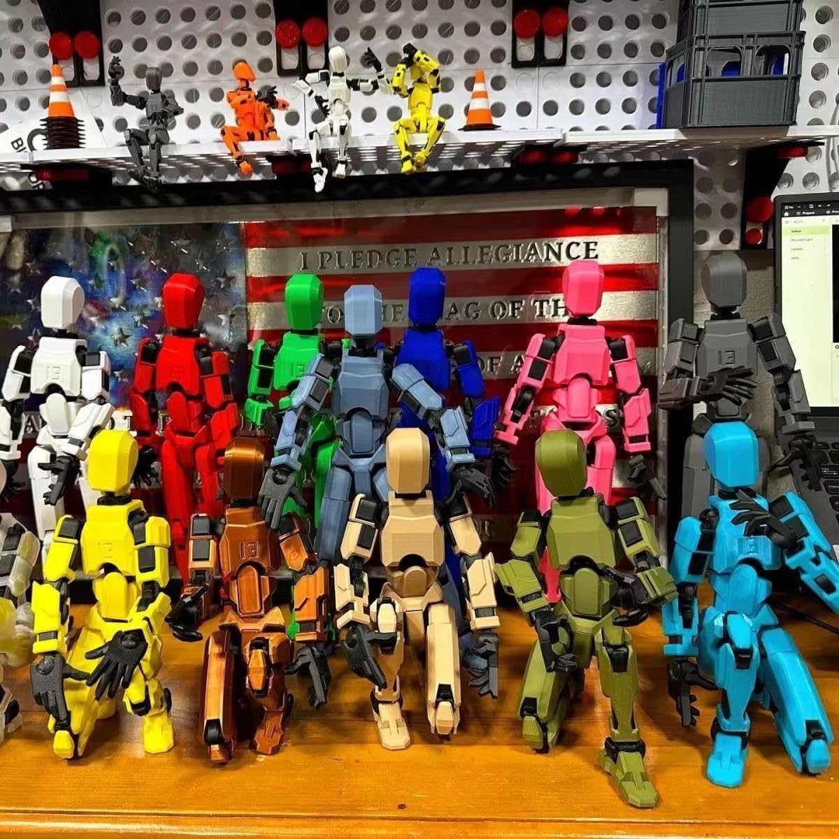 Dumwick Assembly Completed Titan 13 Action Figure Set,Titan 13 Robot Action Figures 3D Printed Multi Jointed Movable,Nova 13 Action Figure,Decorations for Action Figures (5pcs,Assembly Completed)