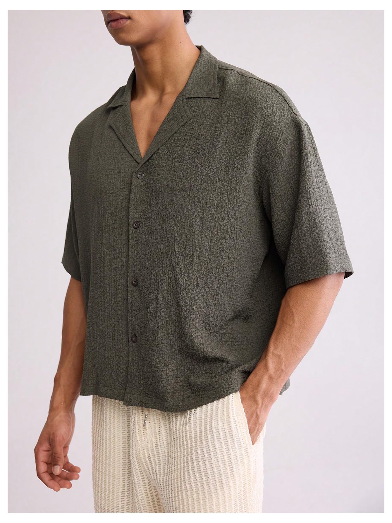OYOANGLE Men's Oversized Cropped Button Down Shirts Casual Short Sleeve Solid Loose Shirts Army Green Small