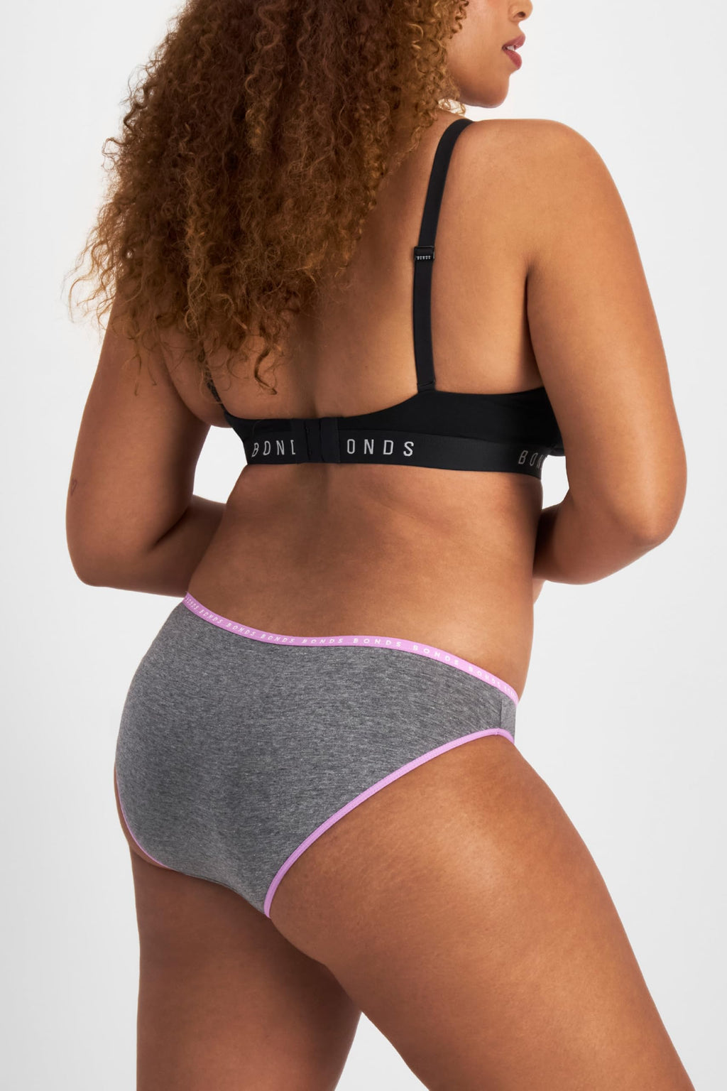 Bonds Women’s Hipster Underwear 3-Pack – Classic Low-Rise Cotton, Comfortable Everyday Fit