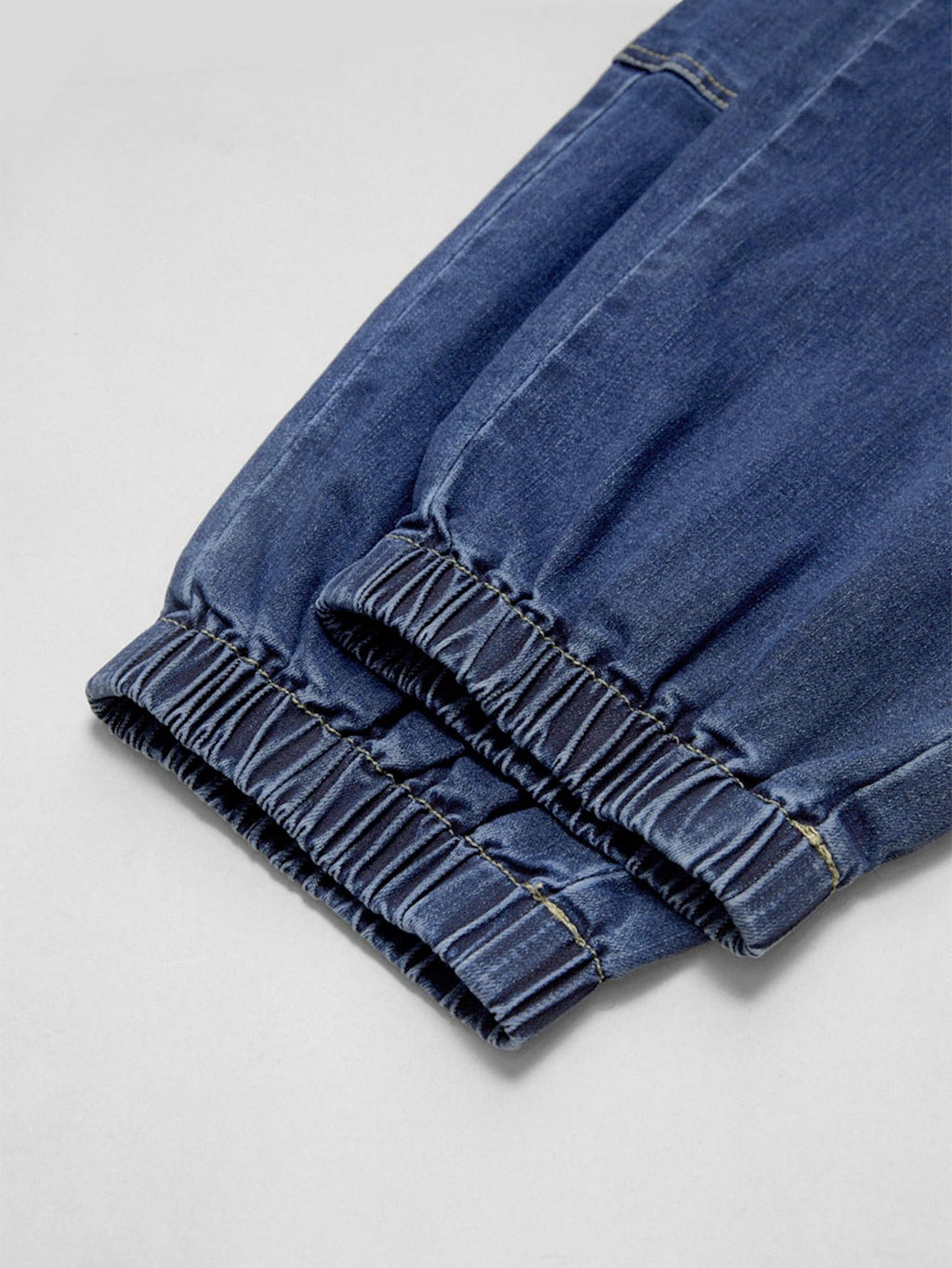 Flamingals Straight Leg Button Fly Jeans for Women Multi Pocket Mid Rise Jeans Without Belt Barrel Pants 27" Inseam Mid Blue L