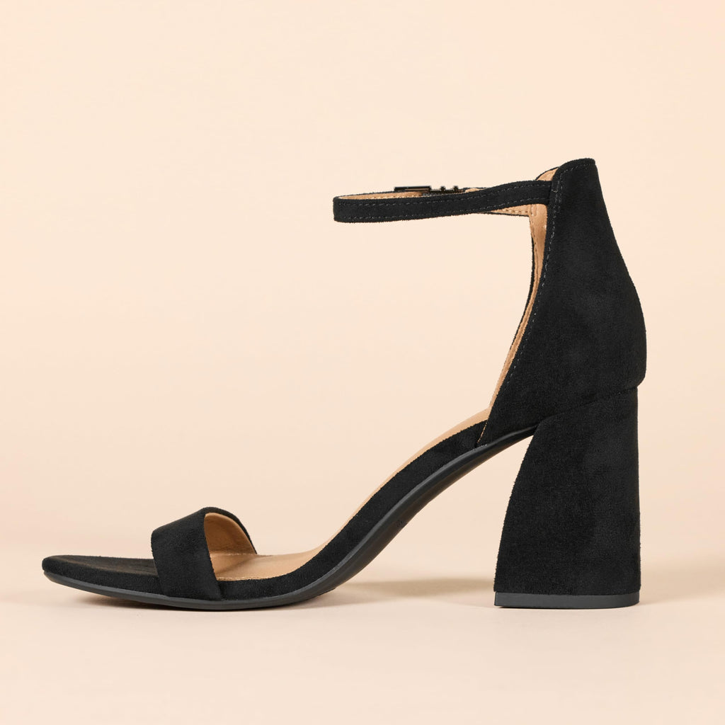 Amazon Essentials Women's High Heel Nola, Black Faux Suede, 7