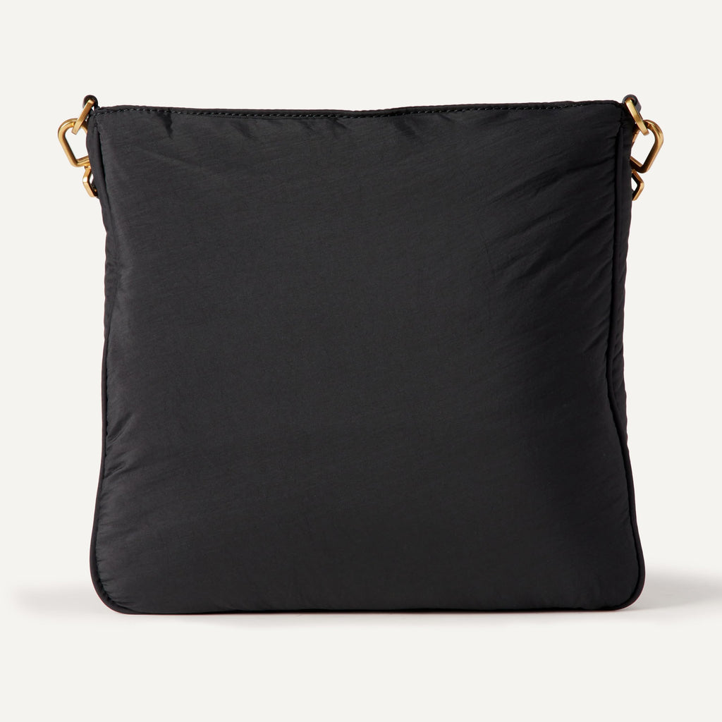 Amazon Essentials Women's Slim Nylon Crossbody Bag, Black, One Size