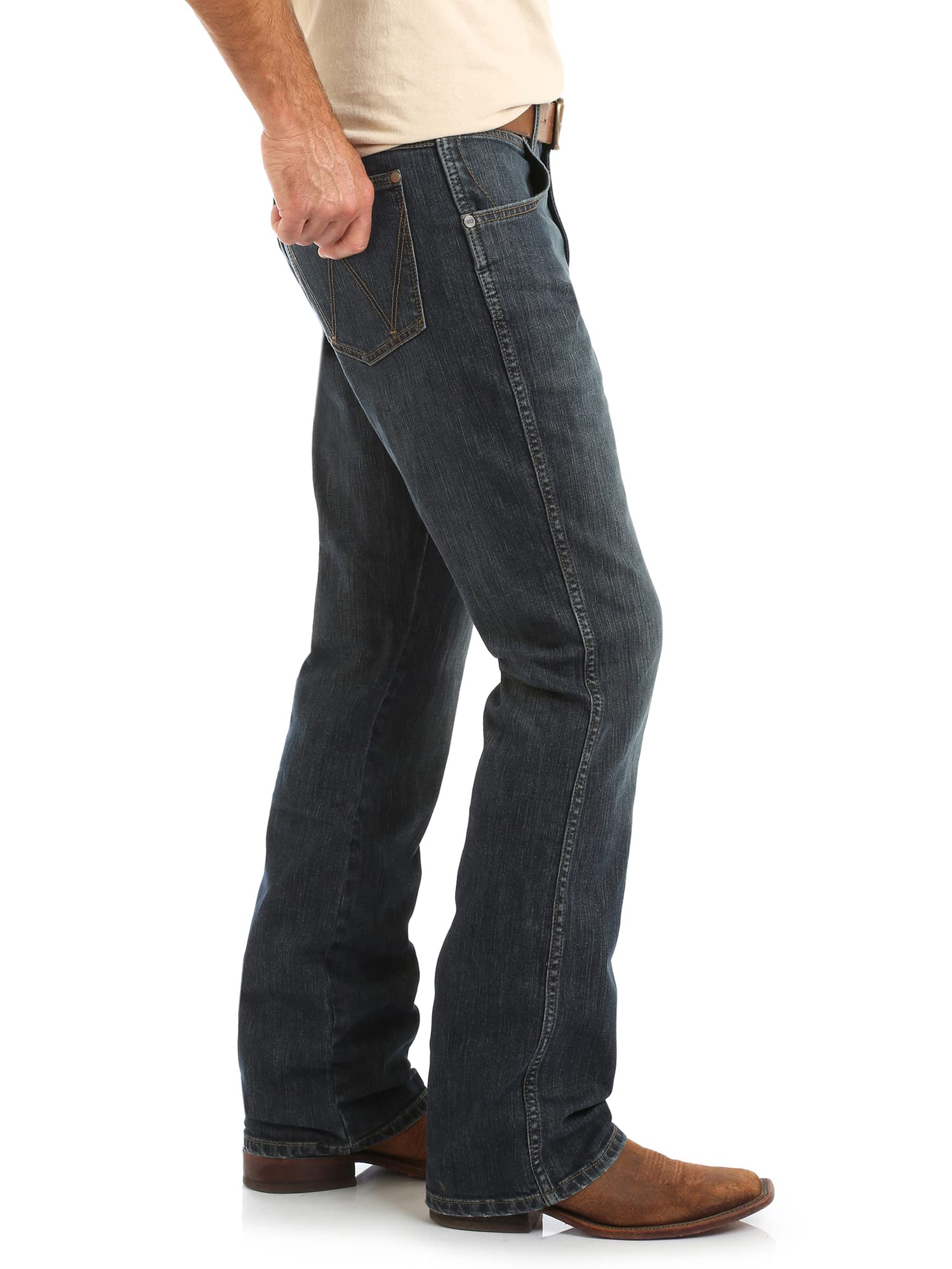 WranglermensRetro Relaxed Fit Boot Cut Jean