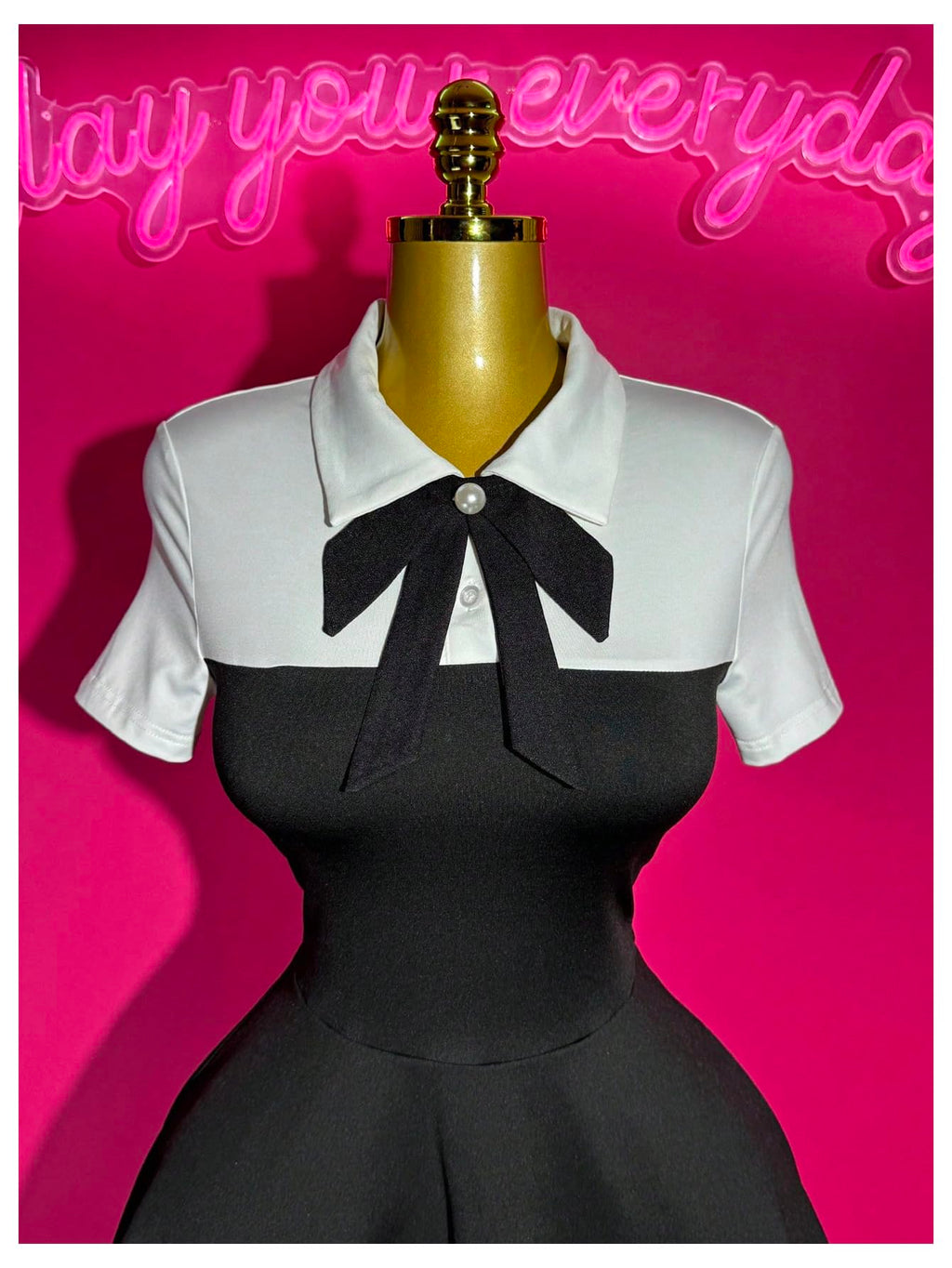WDIRARA Women's Collared Button Up Short Sleeve Dress Pearl Tie Ruffle Layered Flowy Preppy Dresses Black Large