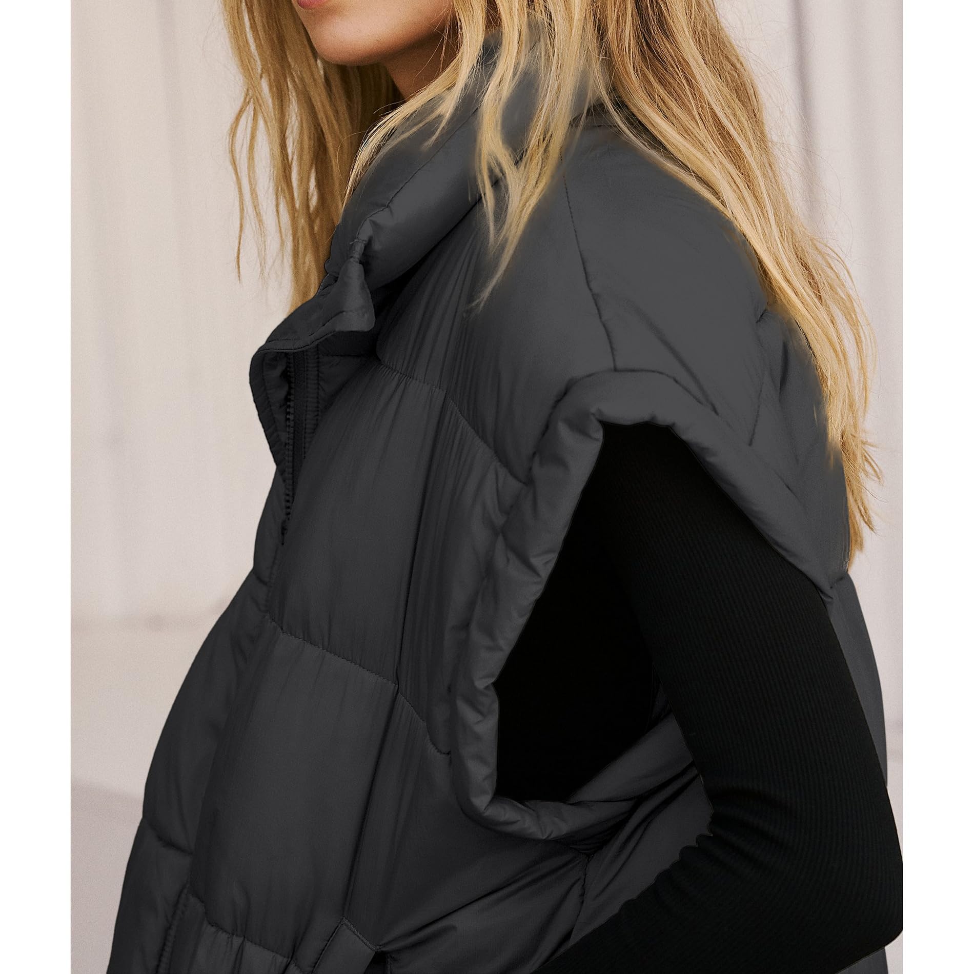 Songling Womens Oversized Puffer Vest Stand Collar Full Zip Sleeveless Bubble Puffer Vest Quilted Padded Warm Coat Outwear (Black,M)