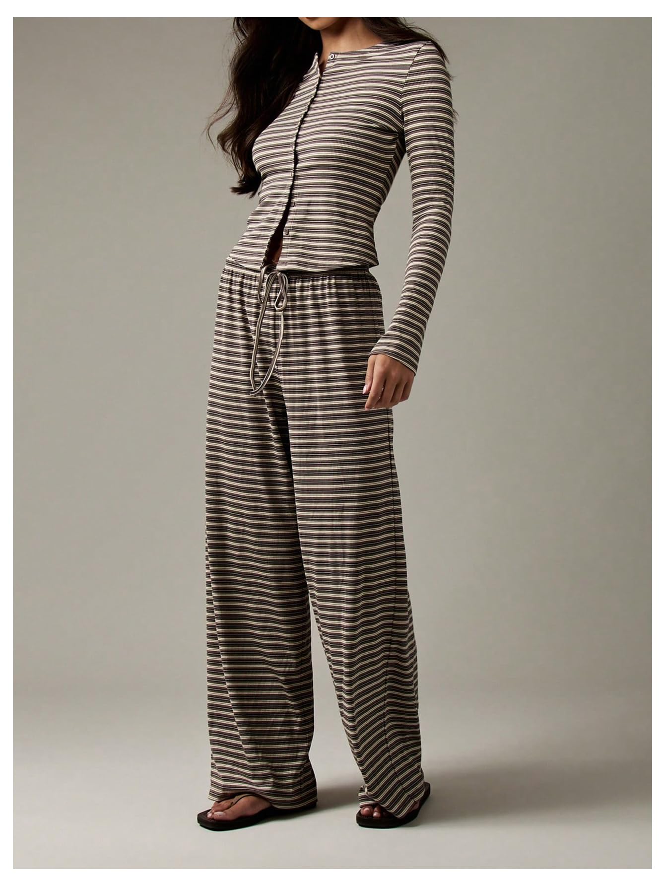 WDIRARA Women's Striped 2 Piece Pants Outfits Long Sleeve Button Down Knit Top Set Leisure Fall Casual Brown Small