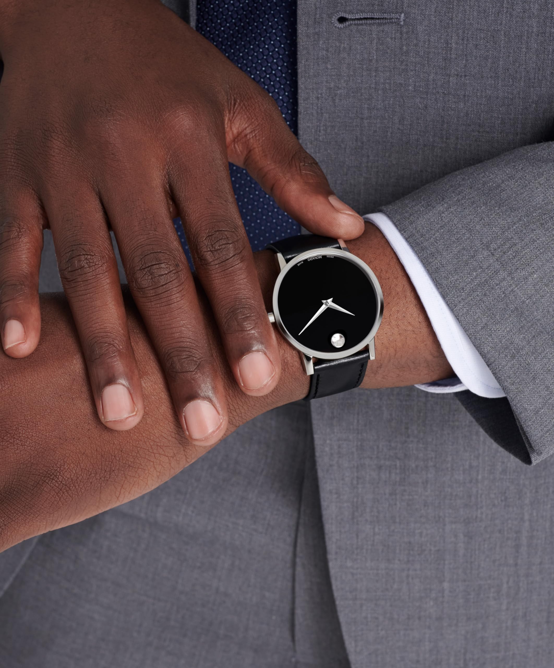 Movado Museum Classic Men's Luxury Quartz Watch - Swiss Movement, Calfskin Strap, Water-Resistant to 3ATM - Classic Timepiece - Gift for Him - 40mm