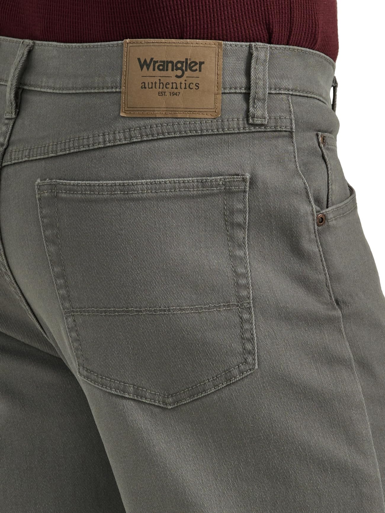 Wrangler Authentics Men's Classic 5-Pocket Relaxed Fit Flex Jean Gargoyle 36W x 30L