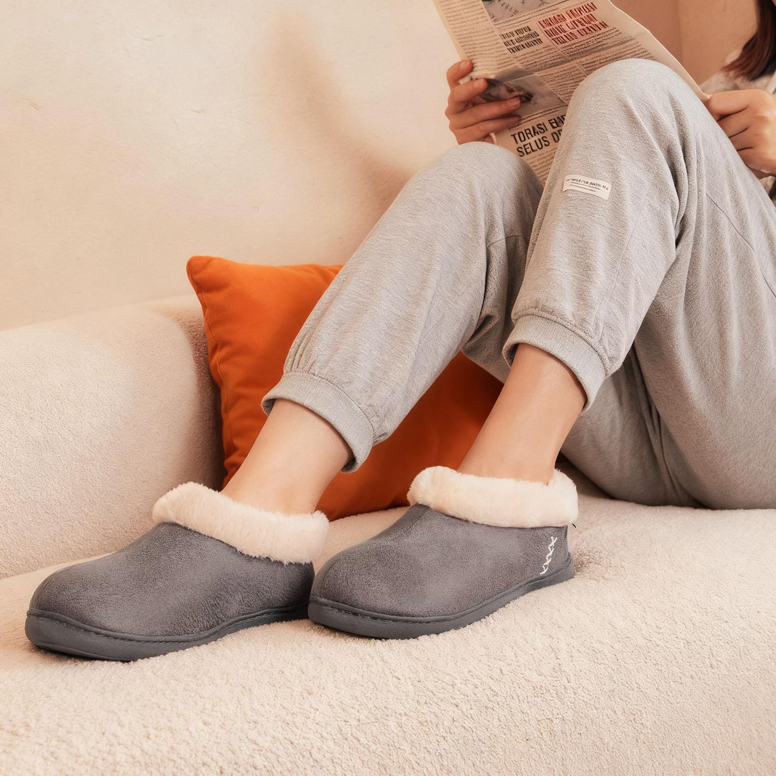 EverFoams Women's Microsuede Cozy Memory Foam Winter Slippers with Fuzzy Faux Fur Collar and Indoor Outdoor Rubber Sole (Gray, Size 9-10 M US)