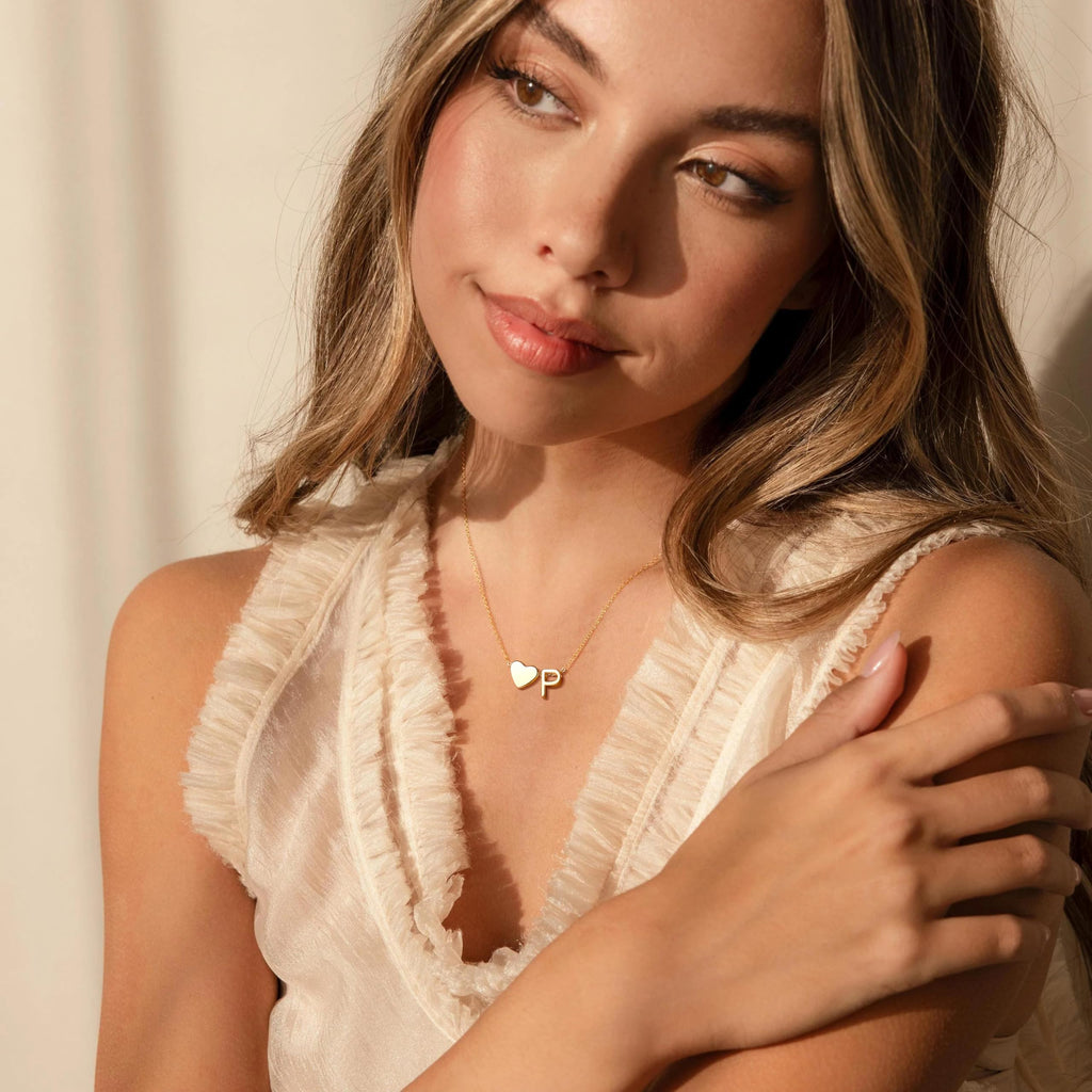 Inerney Gold P Necklace for Girl, Letter P Necklace with Heart Pendant, 14K Gold Plated Initial Jewelry for Women, Dainty Gift for Mom Wife Girlfriend