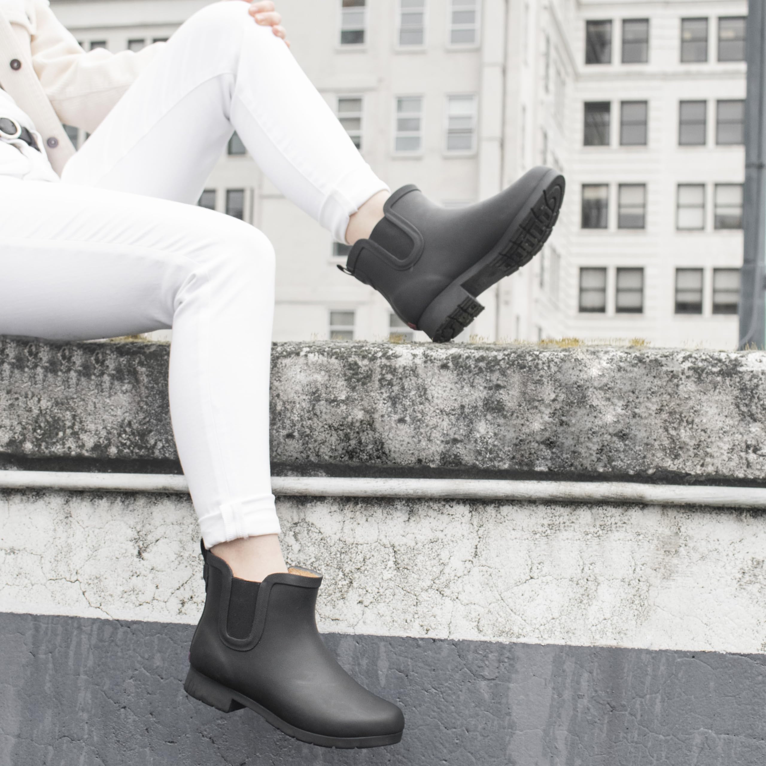 Chooka Women's Waterproof Plush Chelsea Bootie Chelsea Boot, Delridge Black, 8 M