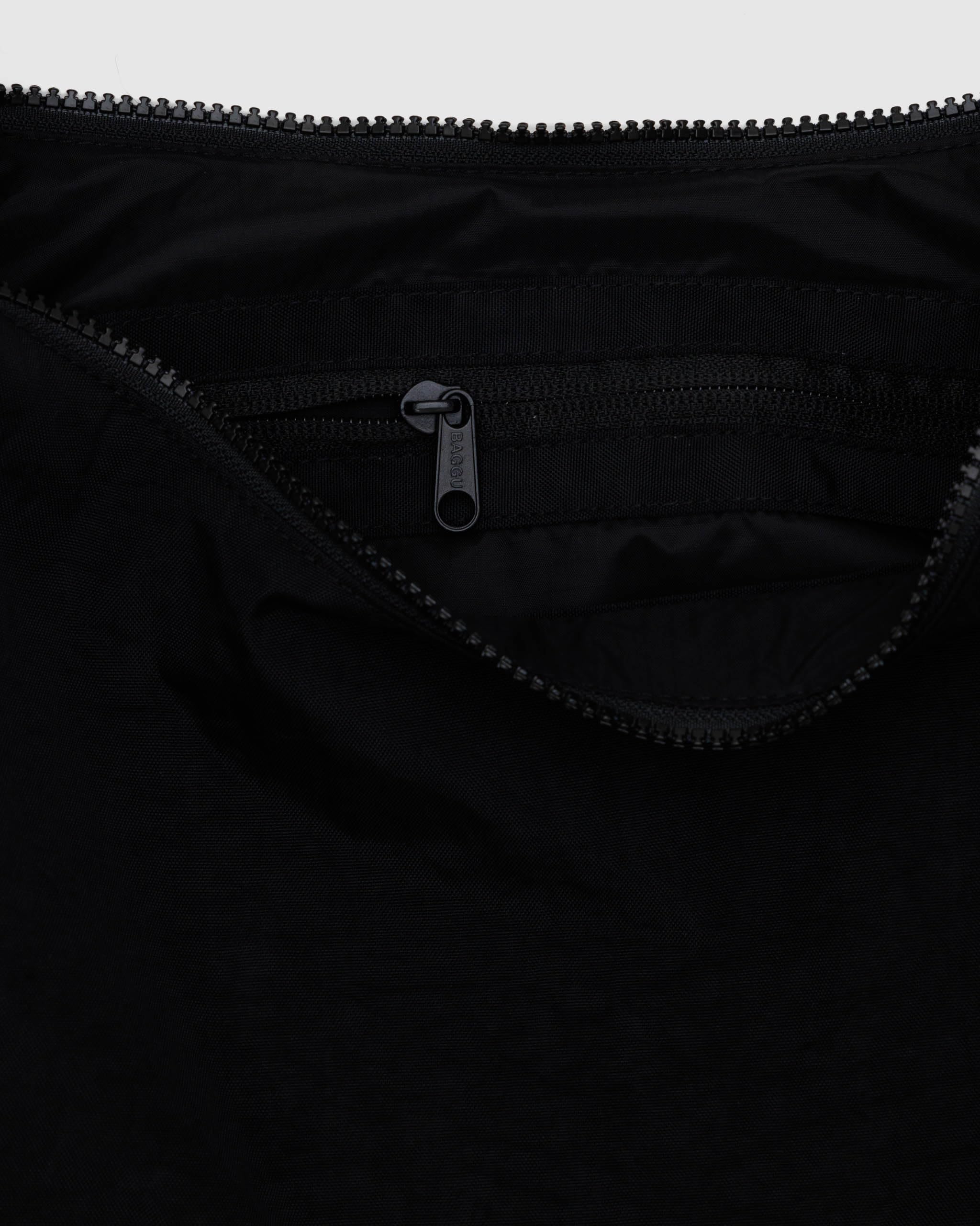 BAGGU Medium Nylon Crescent Bag - Black