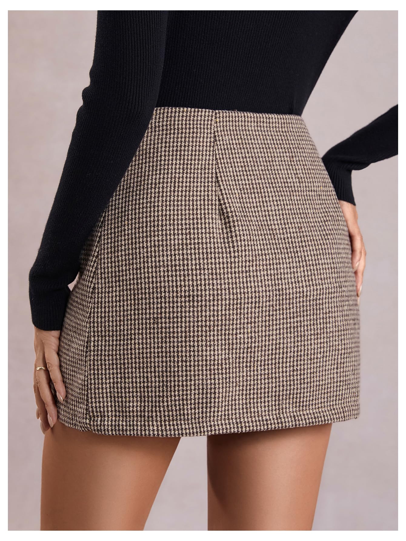 WDIRARA Women's Side Slit Metallic Trim High Waisted Faux Leather Short Skirts Brown Plaid Medium