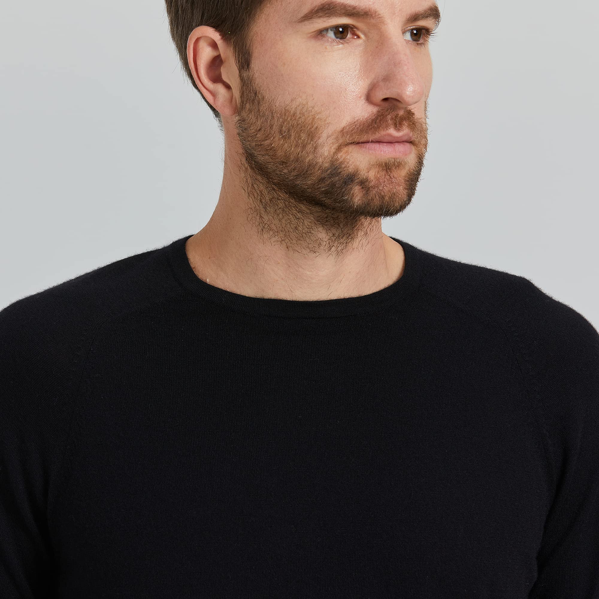 GreenMount Men’s Raglan Long Sleeve 100% Worsted Cashmere Crewneck Sweater for All Seasons(Black,L)
