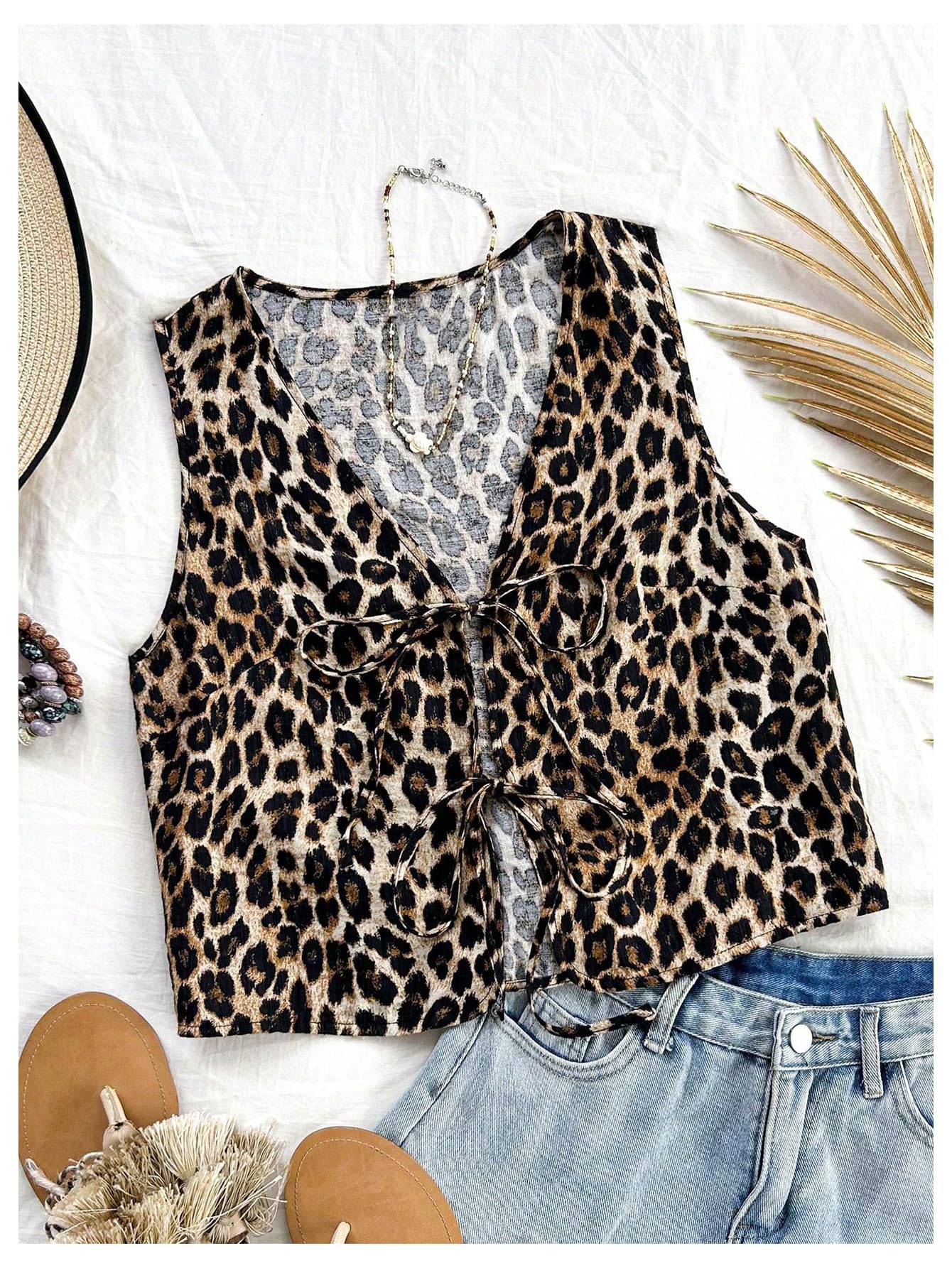 WDIRARA Women's Leopard Print Bow Tie Front Vest Sleeveless V Neck Crop Tank Top Multicolor Leopard Medium
